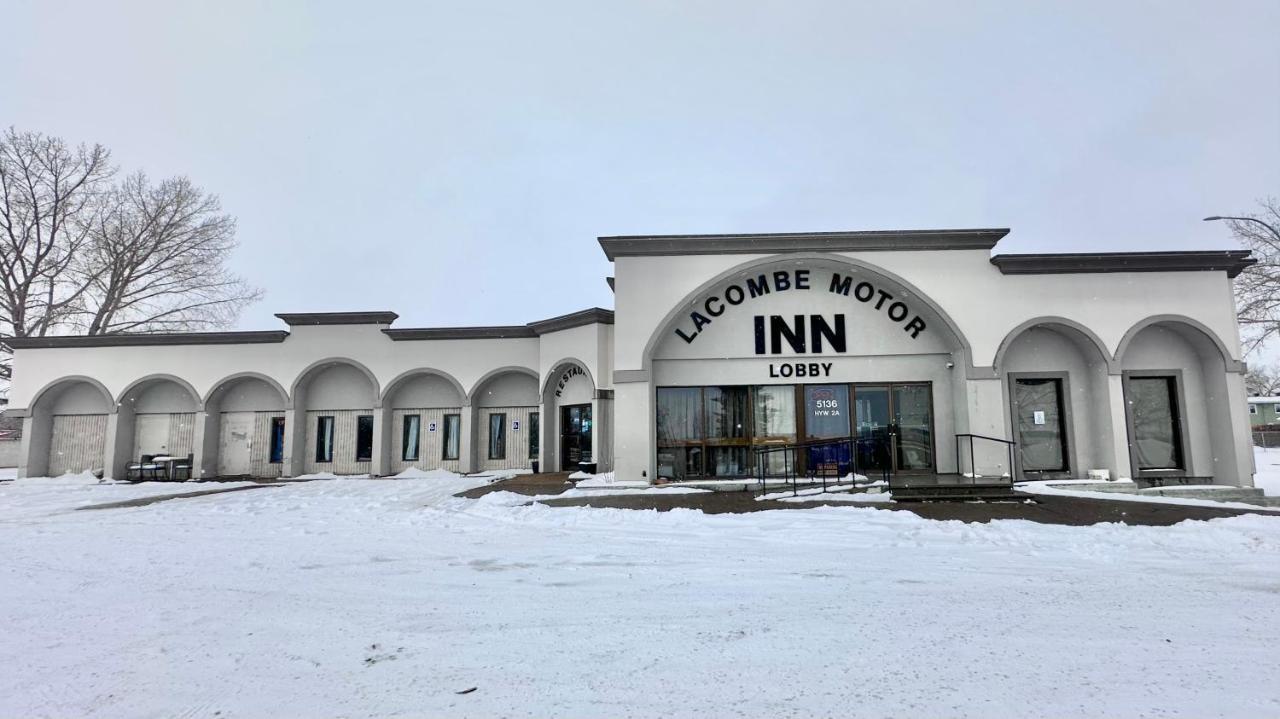 Lacombe Motor Inn Eksteriør bilde